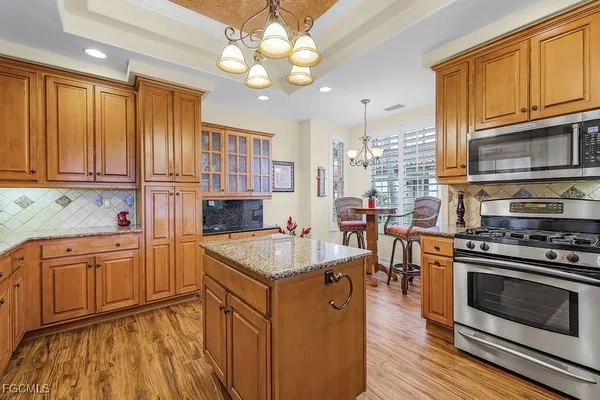 Property Slideshow image 3 of 32 | 11250 bienvenida way 101, Fort Myers, FL, 33908