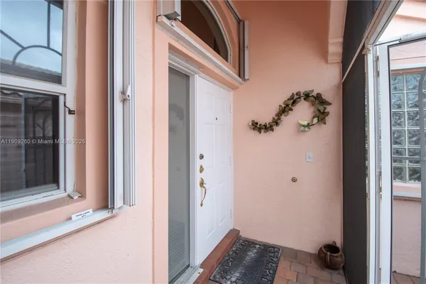 Property Slideshow image 3 of 34 | 5136 pelican cove dr, Boynton Beach, FL, 33437