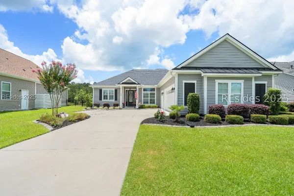 Property Slideshow image 2 of 48 | 327 river oak way, Hardeeville, SC, 29927