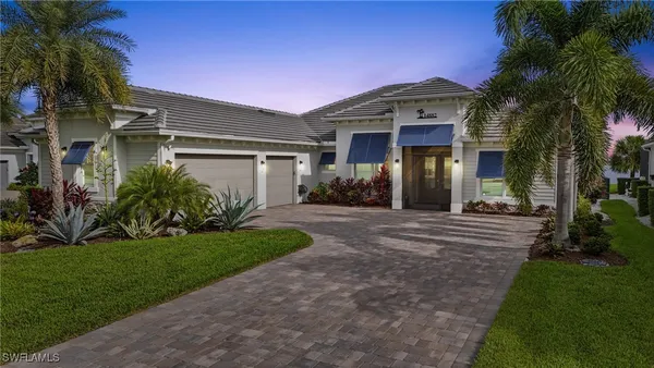 Property Slideshow image 2 of 50 | 14882 blue bay cir, Fort Myers, FL, 33913