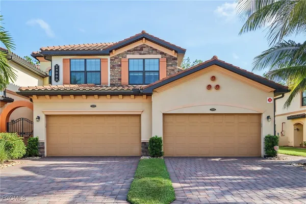 Property Slideshow image 2 of 42 | 28000 cookstown ct unit 3204, Bonita Springs, FL, 34135