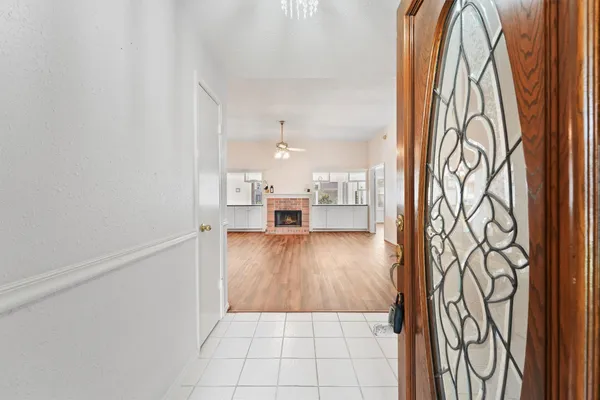 Property Slideshow image 3 of 31 | 706 rosefield ct, Pearland, TX, 77584