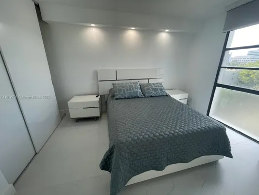 Property Slideshow image 2 of 14 | 20400 w country club dr 615, Aventura, FL, 33180