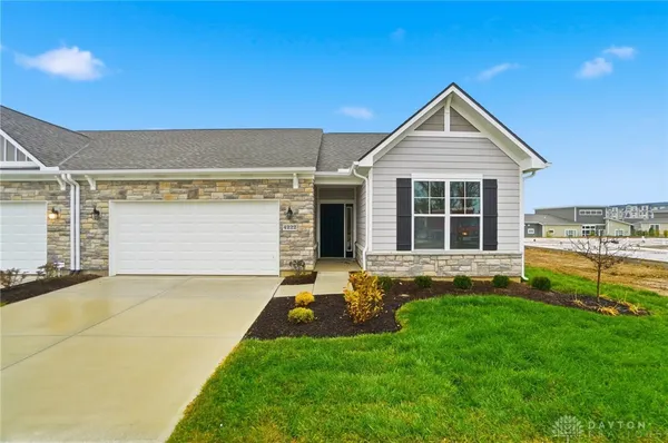 Property Slideshow image 3 of 45 | 4222 ellason ct, Dayton, OH, 45440