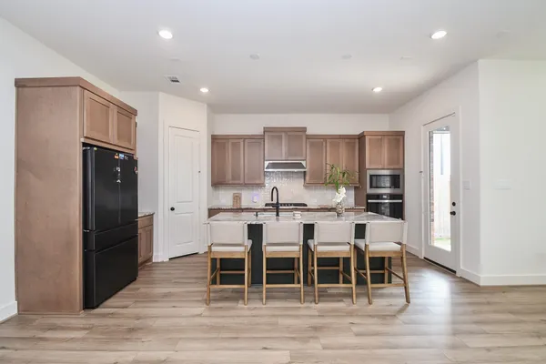 Property Slideshow image 3 of 32 | 31915 sky ridge ln, Fulshear, TX, 77441