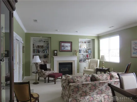 Property Slideshow image 3 of 49 | 9036 waterway ct, Washington Twp, OH, 45458