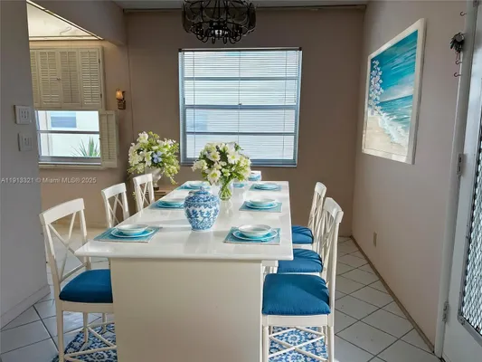 Property Slideshow image 3 of 17 | 235 burgundy e unit e, Delray Beach, FL, 33484