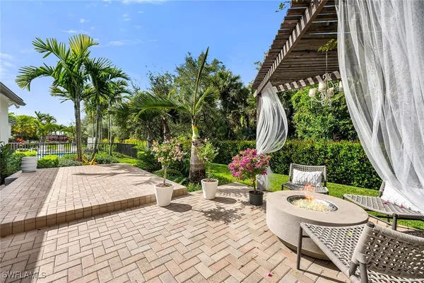 Property Slideshow image 2 of 44 | 11241 daphne ct, Naples, FL, 34120