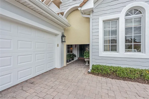 Property Slideshow image 3 of 50 | 8469 mallards way, Naples, FL, 34114