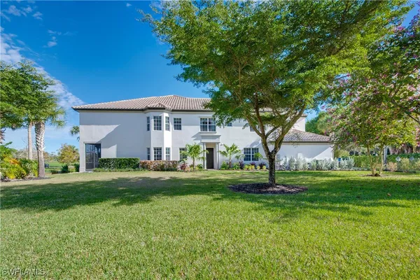 Property Slideshow image 2 of 30 | 3765 montreux ln # 1-101, Naples, FL, 34114