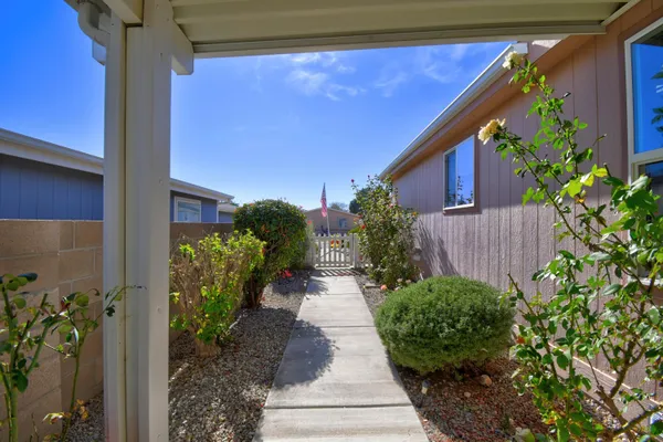 Property Slideshow image 3 of 34 | 144 sunrise bluffs dr, Belen, NM, 87002