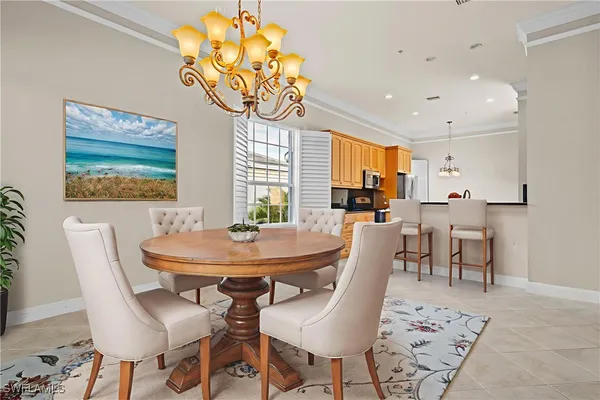 Property Slideshow image 2 of 29 | 9271 museo cir 204, Naples, FL, 34114