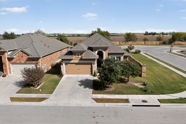 Property Slideshow image 2 of 40 | 3264 veneto way, Round Rock, TX, 78665