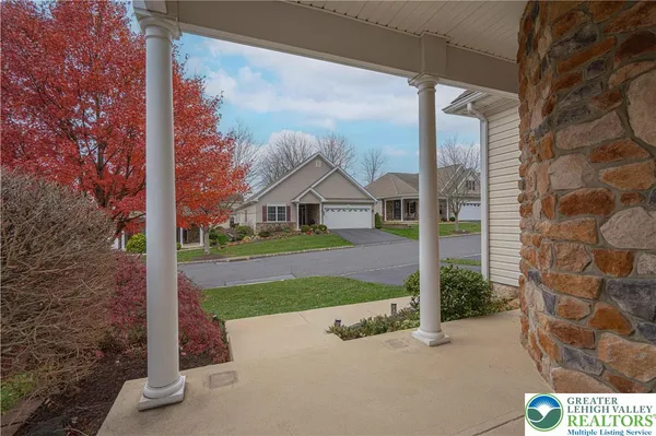 Property Slideshow image 3 of 39 | 5041 saw grass dr, Northampton, PA, 18067
