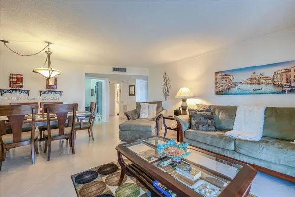 Property Slideshow image 3 of 34 | 4751 nw 21st st 515, Lauderhill, FL, 33313