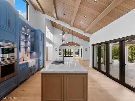 Property Slideshow image 3 of 34 | 572 tierra mar ln # 19, Naples, FL, 34108