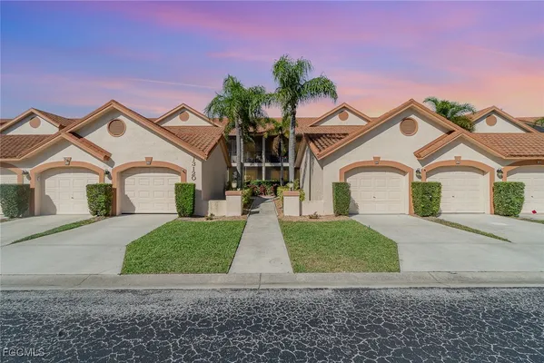 Property Slideshow image 2 of 28 | 13120 cross creek blvd 208, Fort Myers, FL, 33912