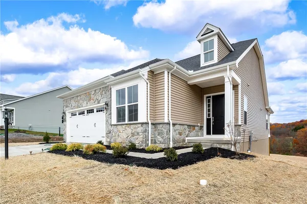 Property Slideshow image 2 of 28 | 4027 evilyn dr, Baden, PA, 15005