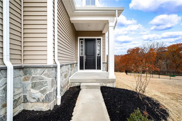 Property Slideshow image 3 of 37 | 4027 evilyn dr, Baden, PA, 15005