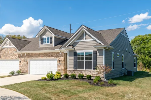 Property Slideshow image 2 of 95 | 4201 ellason ct, Bellbrook, OH, 45440