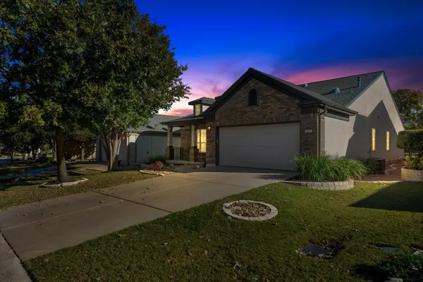 Property Slideshow image 2 of 39 | 531 deer meadow cir, Georgetown, TX, 78633