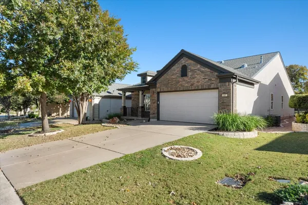 Property Slideshow image 3 of 39 | 531 deer meadow cir, Georgetown, TX, 78633