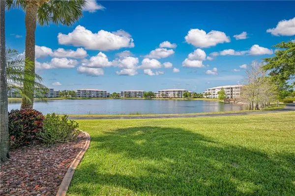Property Slideshow image 3 of 49 | 14051 brant point cir 8106, Fort Myers, FL, 33919