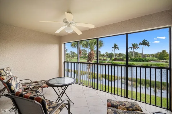 Property Slideshow image 3 of 49 | 10250 heritage bay blvd 3625, Naples, FL, 34120