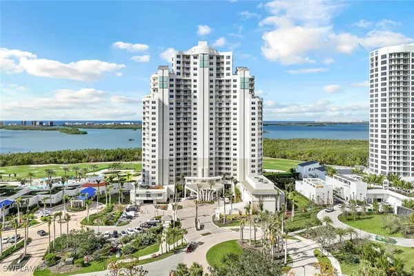 Property Slideshow image 2 of 50 | 4971 bonita bay blvd unit 306, Bonita Springs, FL, 34134