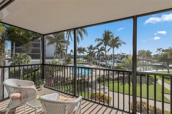 Property Slideshow image 3 of 31 | 2170 gulf shore blvd 23w, Naples, FL, 34102