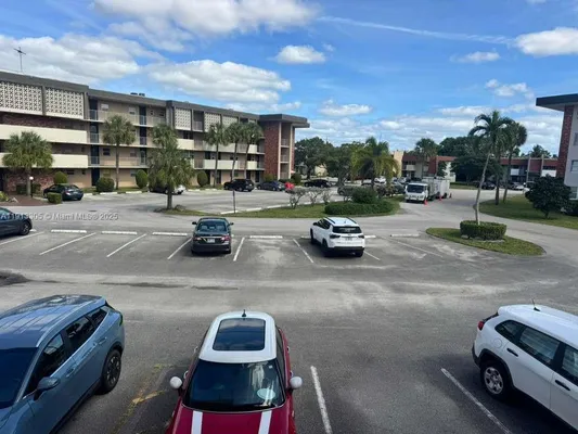 Property Slideshow image 2 of 18 | 3001 nw 46th ave 207, Lauderdale Lakes, FL, 33313