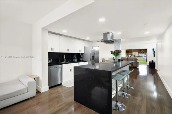 Property Slideshow image 3 of 41 | 1100 sw 130th ave h112, Pembroke Pines, FL, 33027