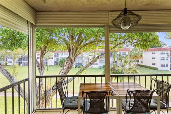 Property Slideshow image 2 of 41 | 8940 s hollybrook blvd 53-304, Pembroke Pines, FL, 33025
