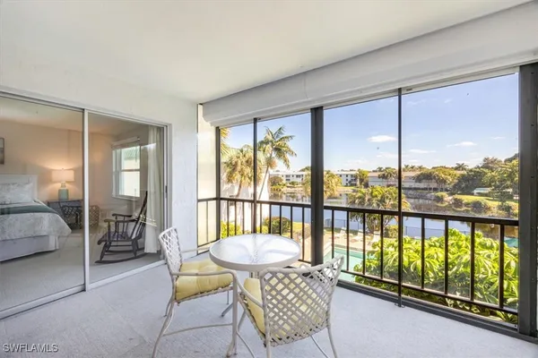 Property Slideshow image 3 of 21 | 3030 binnacle dr 307, Naples, FL, 34103