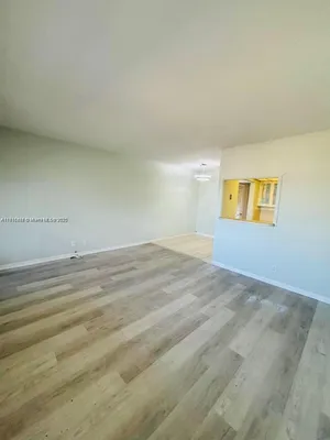 Property Slideshow image 3 of 11 | 119 salisbury e, West Palm Beach, FL, 33417