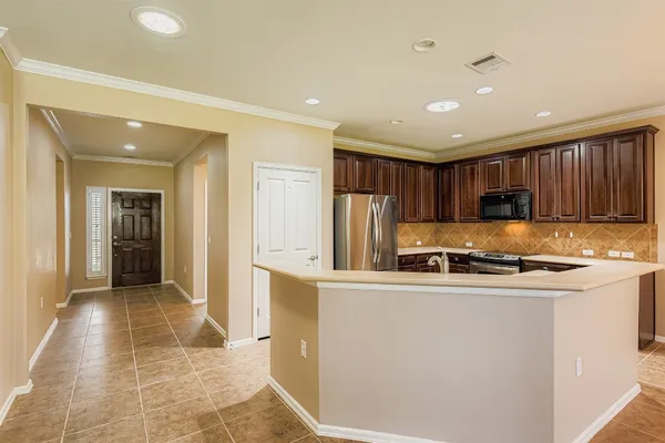 Property Slideshow image 3 of 22 | 723 independence creek ln, Georgetown, TX, 78633