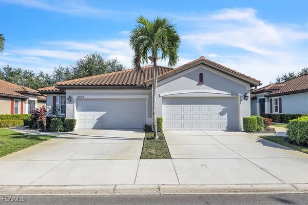 Property Slideshow image 2 of 36 | 10515 diamante way, Fort Myers, FL, 33913