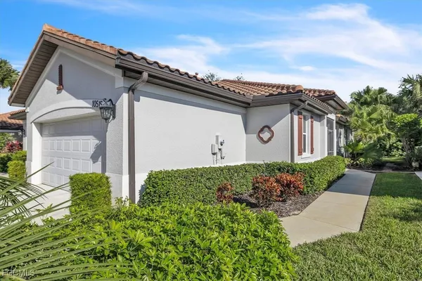 Property Slideshow image 3 of 36 | 10515 diamante way, Fort Myers, FL, 33913