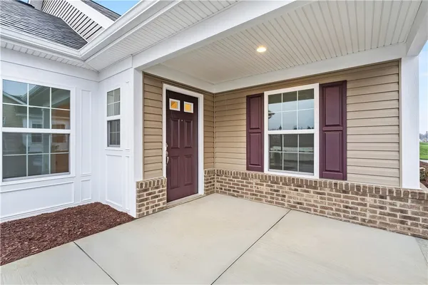 Property Slideshow image 2 of 28 | 1261 sandy ridge dr, Buffalo Twp, PA, 16055