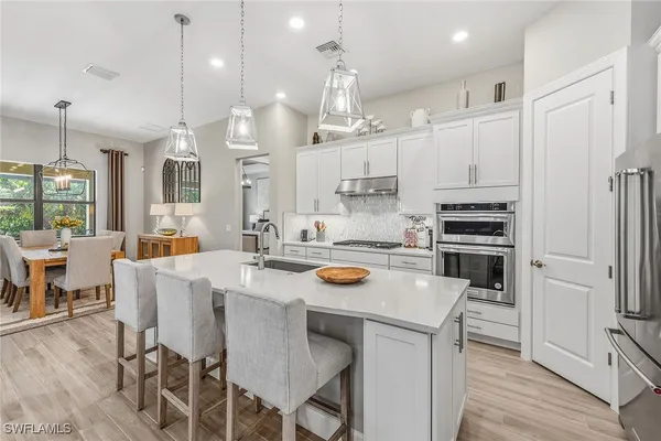 Property Slideshow image 3 of 50 | 2796 amaranda ct, Naples, FL, 34114