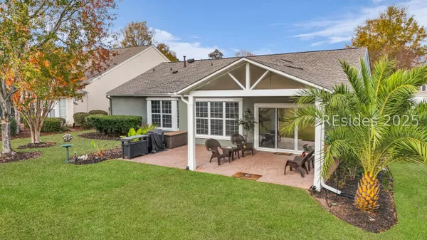 Property Slideshow image 2 of 53 | 21 wendover ct, Bluffton, SC, 29909