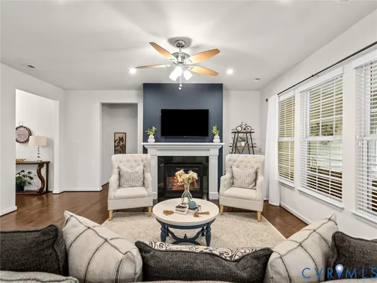 Property Slideshow image 2 of 50 | 6701 liege hl, Moseley, VA, 23120