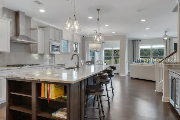 Property Slideshow image 3 of 39 | 123 kings creek dr, Bluffton, SC, 29909