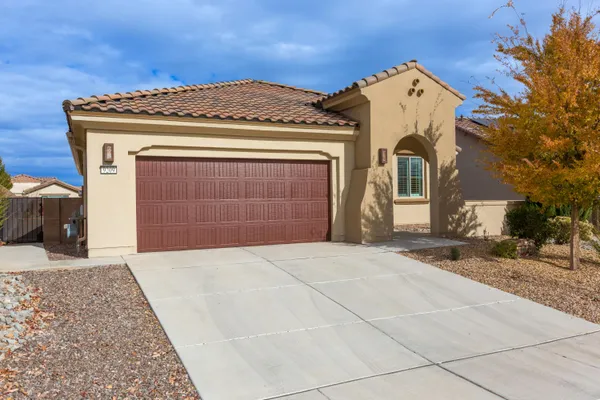 Property Slideshow image 2 of 43 | 9209 falls creek trl, Albuquerque, NM, 87120