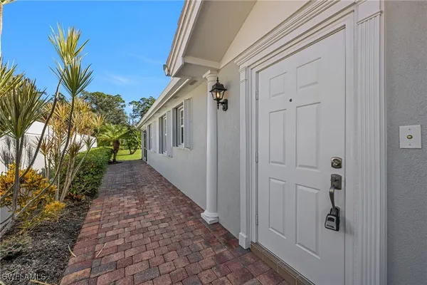 Property Slideshow image 3 of 42 | 7653 rozzini ln, Naples, FL, 34114