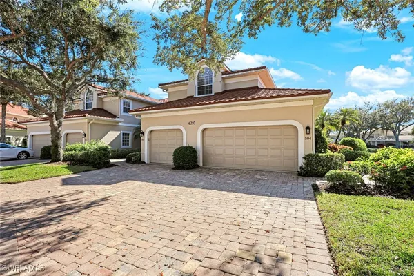 Property Slideshow image 3 of 20 | 6210 reserve cir 504, Naples, FL, 34119