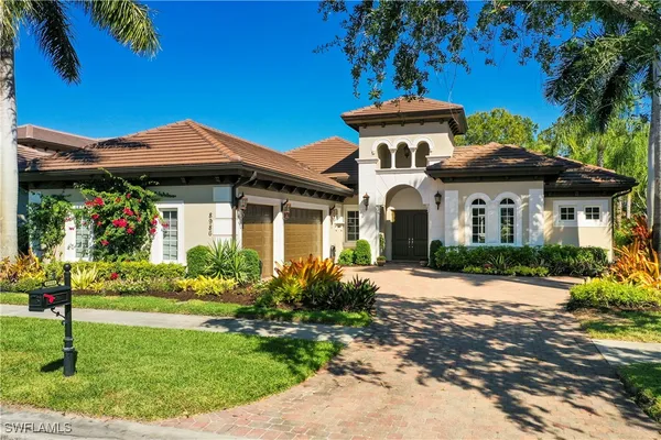 Property Slideshow image 2 of 50 | 8986 shenendoah cir, Naples, FL, 34113