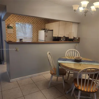 Property Slideshow image 3 of 21 | 5800 nw 64th ave apt 108, Tamarac, FL, 33319