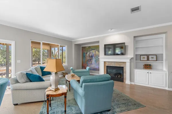 Property Slideshow image 3 of 40 | 400 dawson trl, Georgetown, TX, 78633