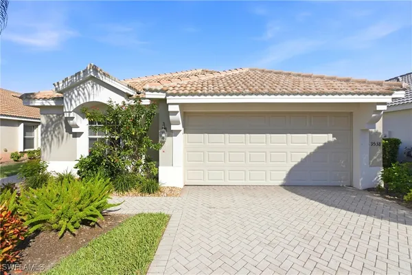 Property Slideshow image 2 of 48 | 9538 hemingway ln, Fort Myers, FL, 33913